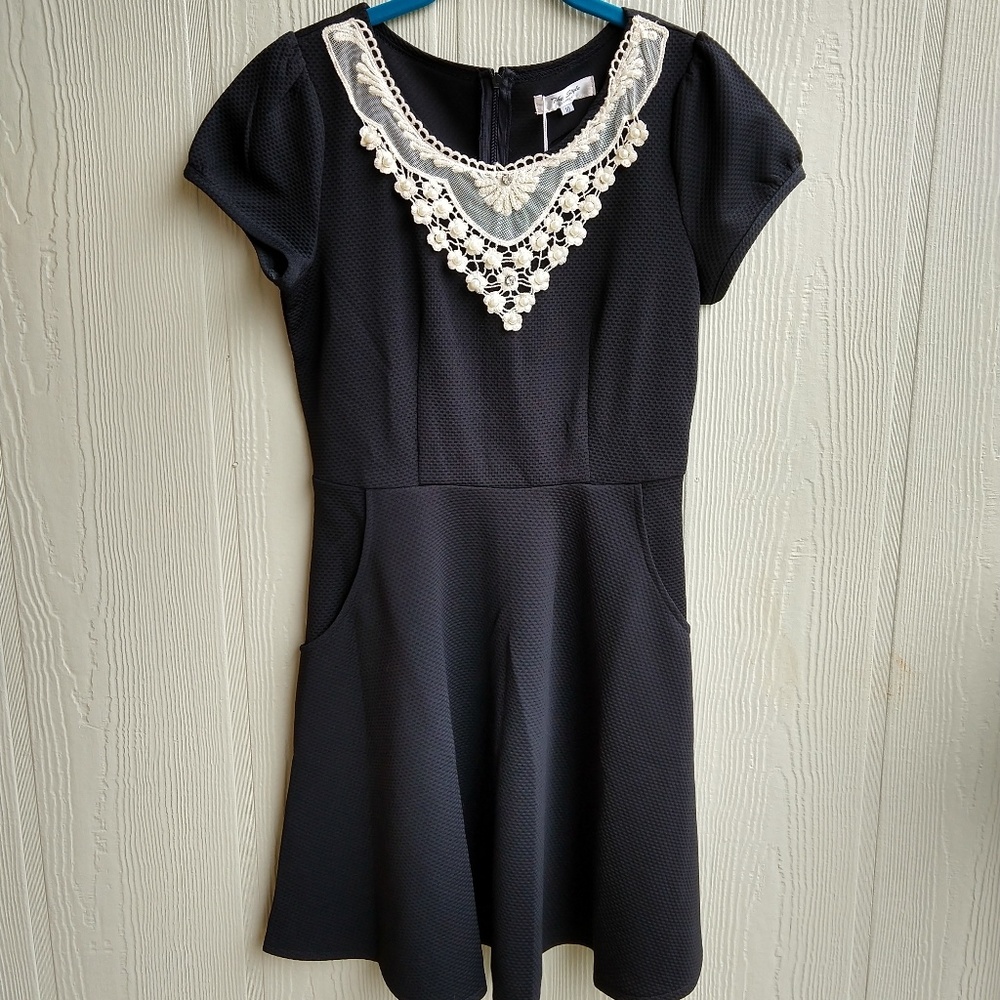 Little black dress with beautiful collar details